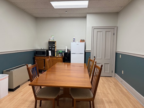 More Photos Of 2 N Main St, Saint Albans Office For Sale