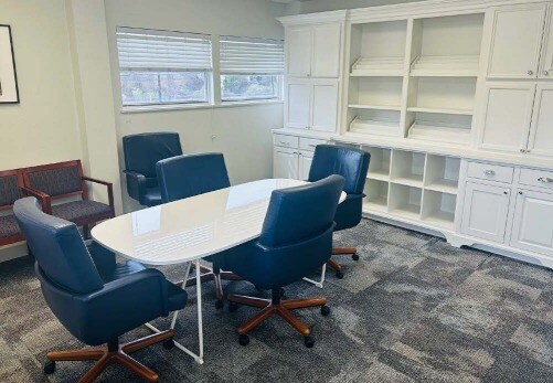 More Photos Of 8600 Hempstead Rd, Houston Warehouse For Lease