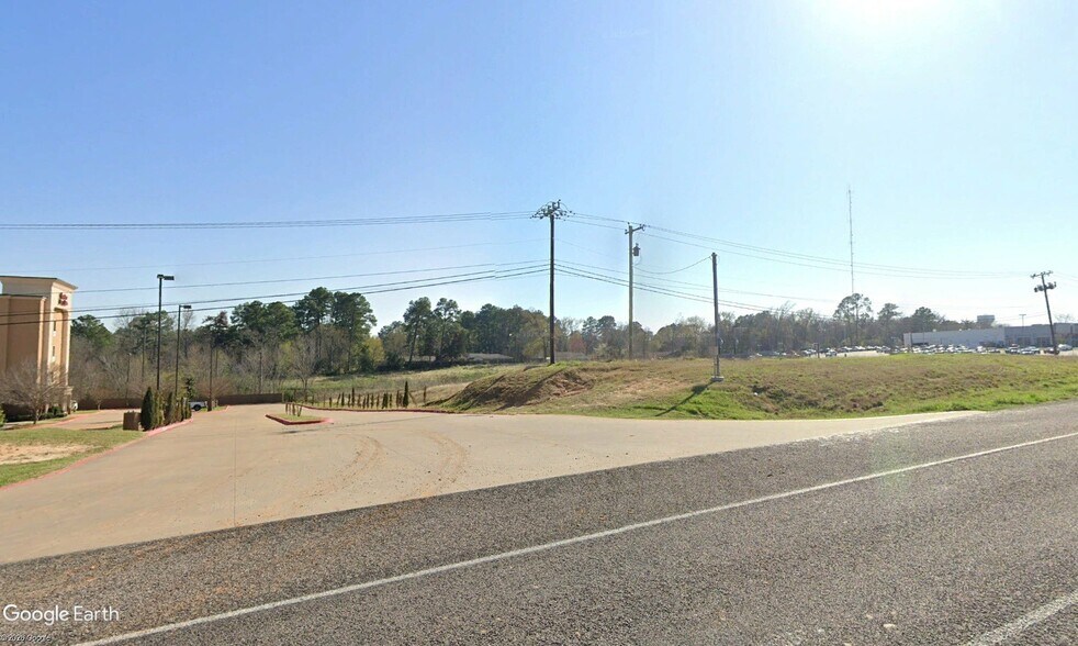More Photos Of 2800 S Loop 256, Palestine Land For Sale
