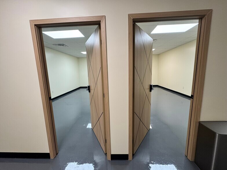 More Photos Of 110 Main St., Alexander City Loft Creative Space For Lease