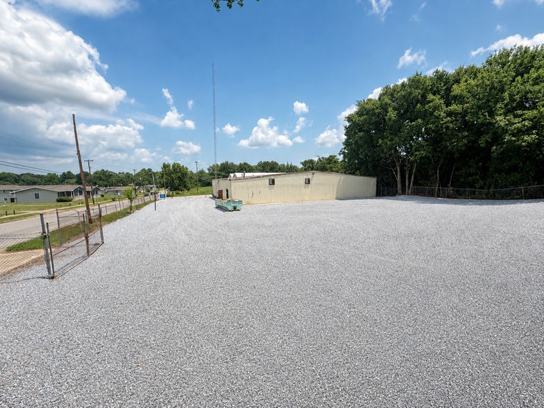 More Photos Of 1953 Mobile Rd, Montgomery Warehouse For Sale