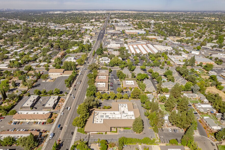 More Photos Of 5345 Madison Ave, Sacramento Medical For Lease
