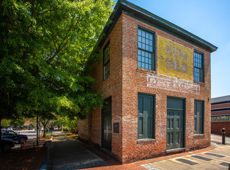 More Photos Of 945 Broadway, Columbus Office Residential For Lease