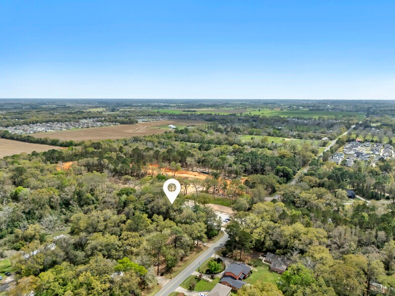 More Photos Of 18874 Section St, Fairhope Restaurant For Sale