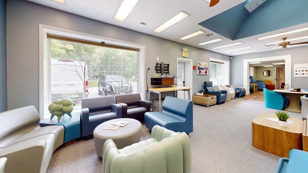More Photos Of 172 Tuckerton Rd, Medford Office For Sale