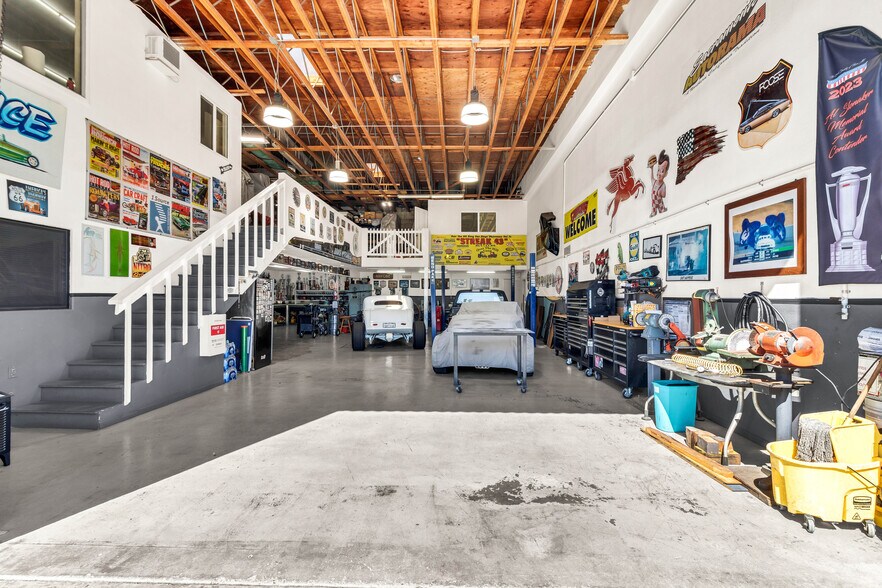 More Photos Of 1316-1320 Coolidge Ave, National City Light Distribution For Sale