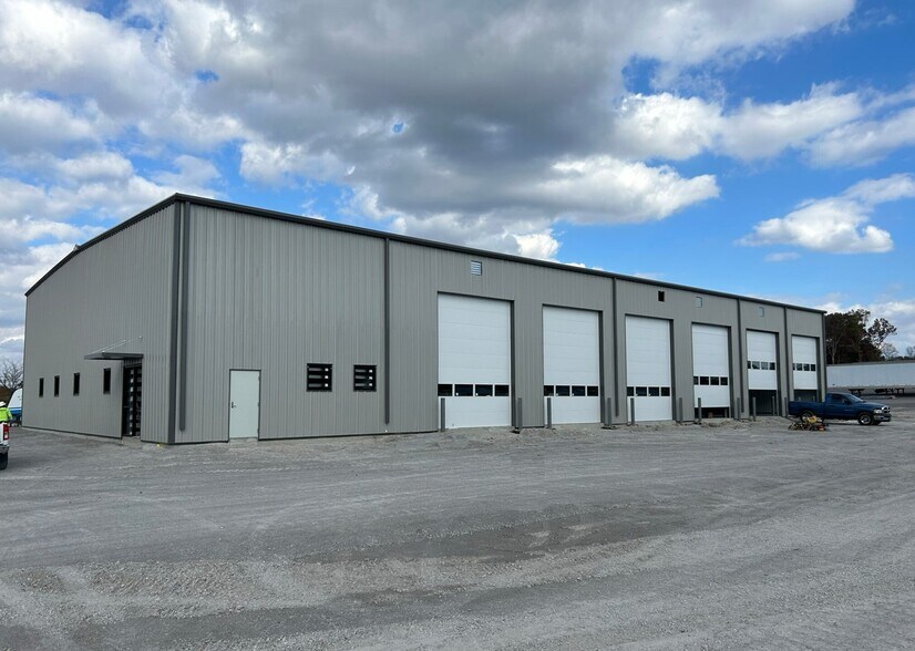 Primary Photo Of 1341 S Danzler Rd, Duncan Industrial For Lease