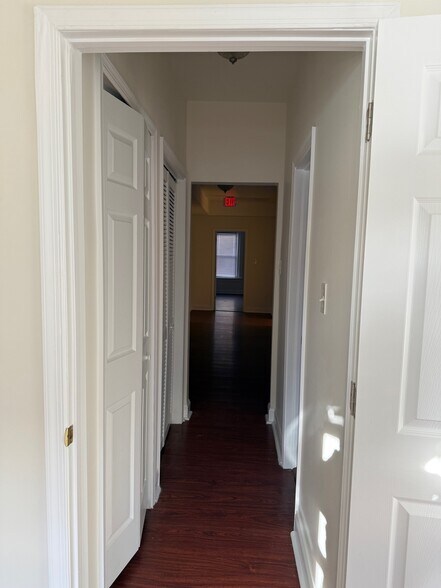 More Photos Of 1460 Park Rd NW, Washington Office For Lease