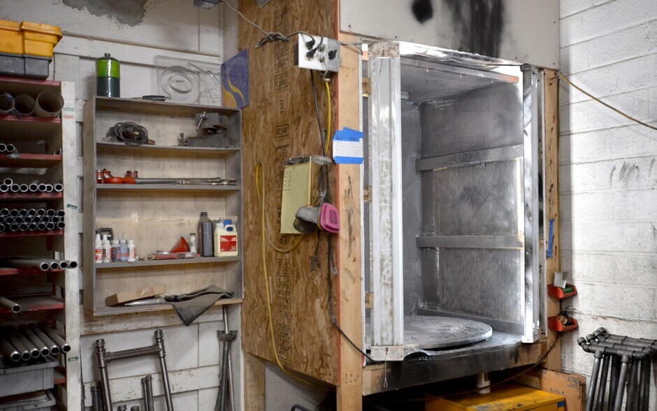 More Photos Of 514 Railroad Ave, Viroqua Manufacturing For Sale