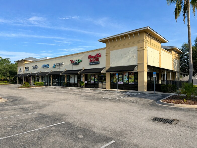 More Photos Of 9527 Regency Square Blvd, Jacksonville Unknown For Lease