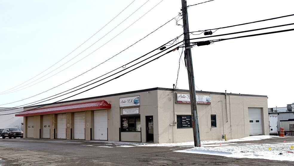 More Photos Of 2040-2152 Wales Ave NW, Massillon General Retail For Sale