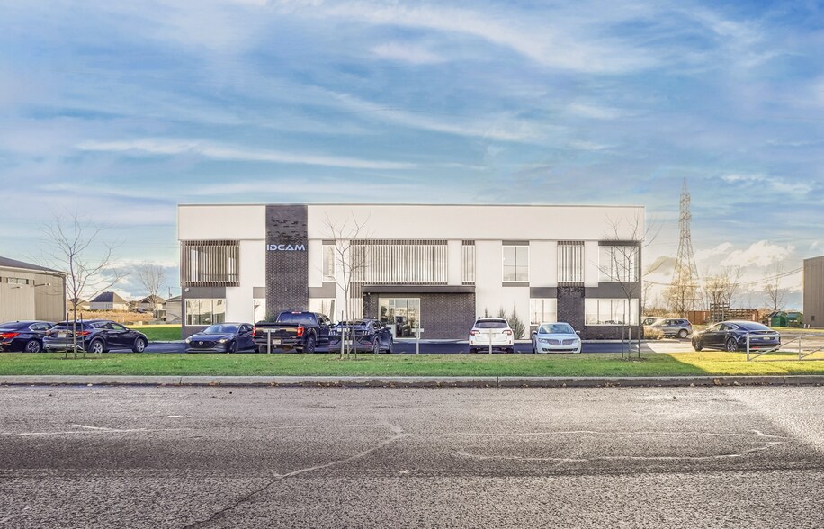 More Photos Of 1000 Rue Gaudette, Saint-jean-sur-richelieu Warehouse For Lease