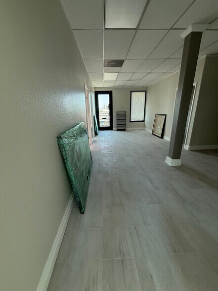 More Photos Of 116 N Vineyard Ave, Ontario Office For Lease