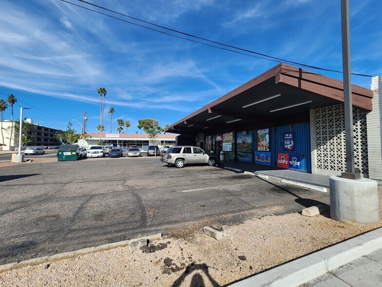More Photos Of 3620 E Thomas Rd, Phoenix Unknown For Lease