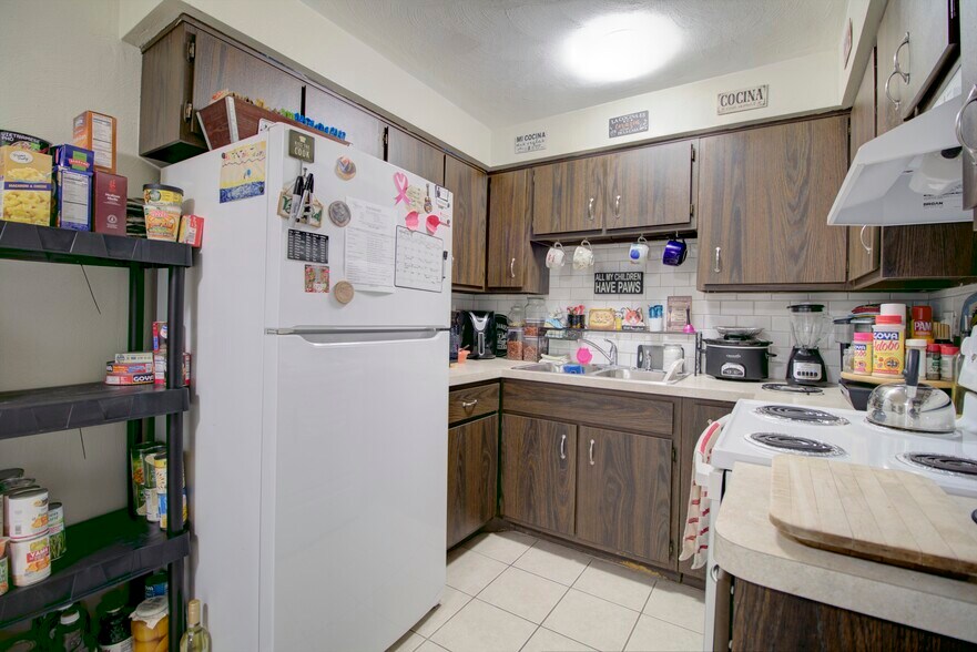 More Photos Of 1505-1525 Herbert Dr, Lorain Apartments For Sale