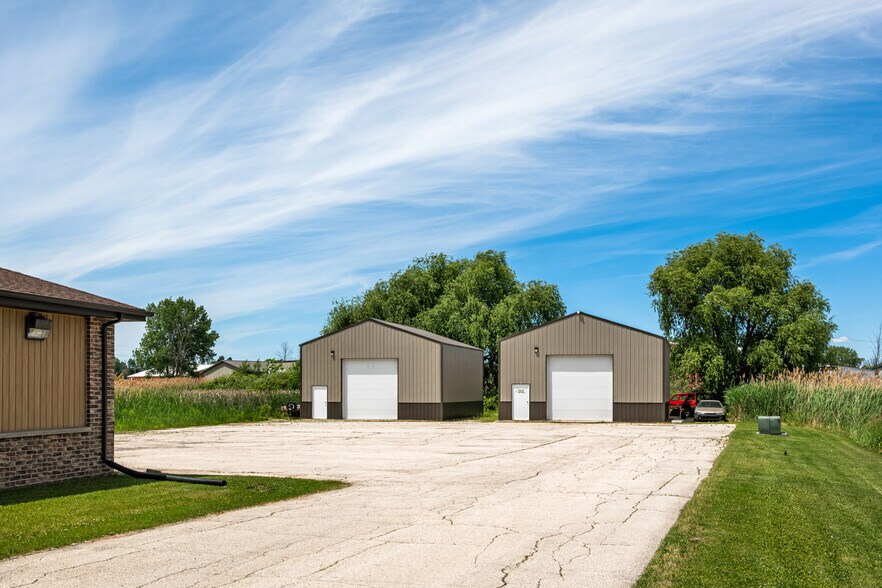More Photos Of 2270 Salscheider Ct, Howard Warehouse For Sale