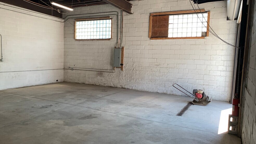 More Photos Of 4050 E 116th St, Cleveland Warehouse For Sale