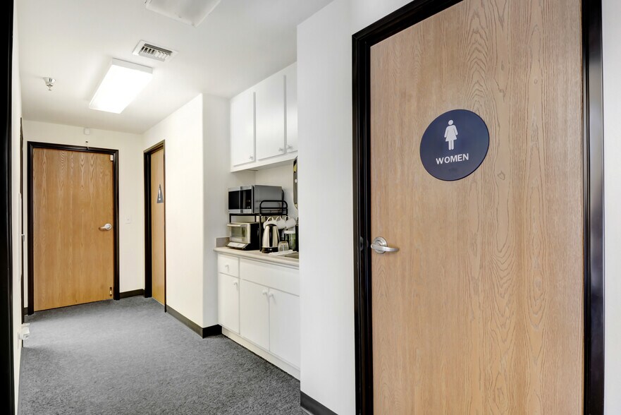 More Photos Of 7197 Old 215 Frontage Rd, Riverside Research And Development For Sale