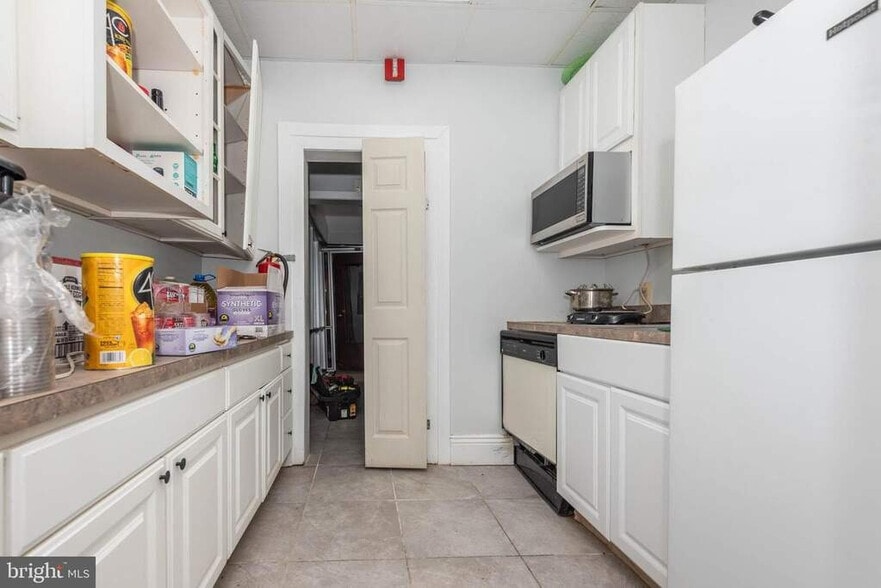 More Photos Of 6712 Dogwood Rd, Woodlawn Schools For Sale