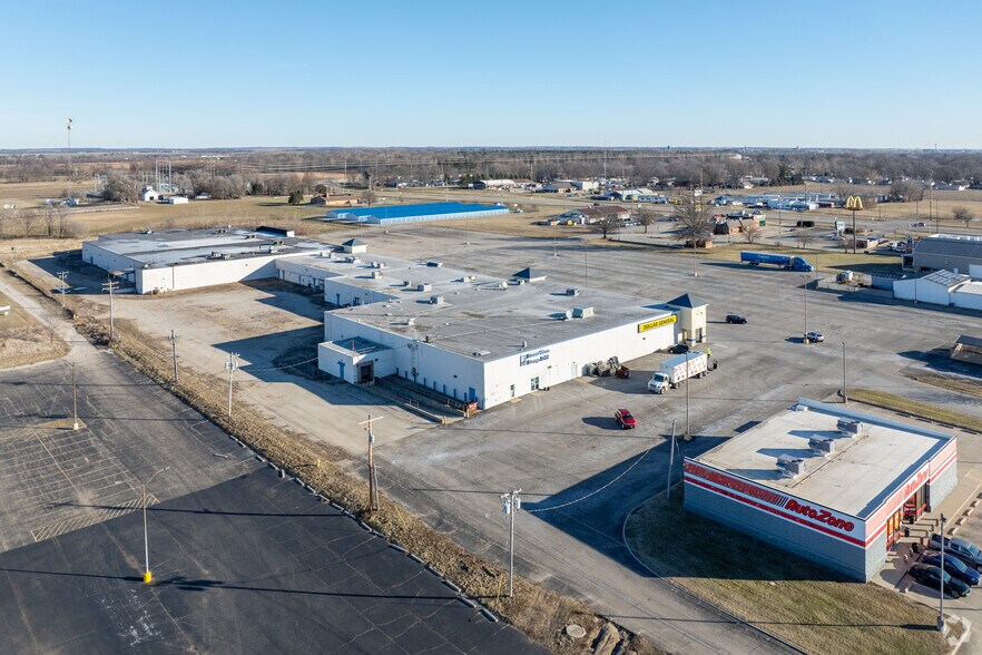 More Photos Of 1200-1230 Woodlawn Rd, Lincoln General Retail For Sale