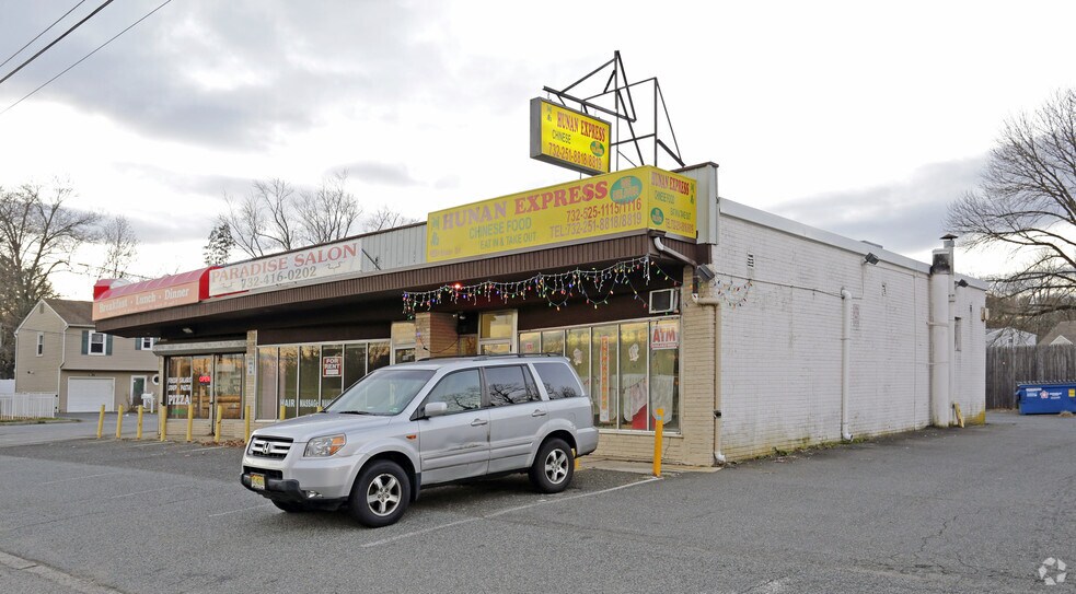 More Photos Of 98 Main St, East Brunswick General Retail For Lease
