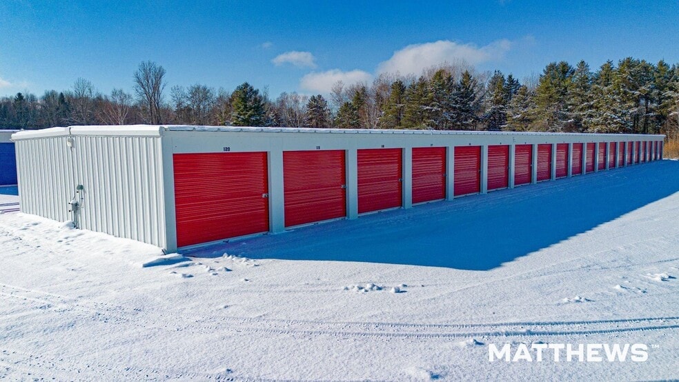 More Photos Of 7685 W Houghton Lake Dr, Houghton Lake Self Storage For Sale