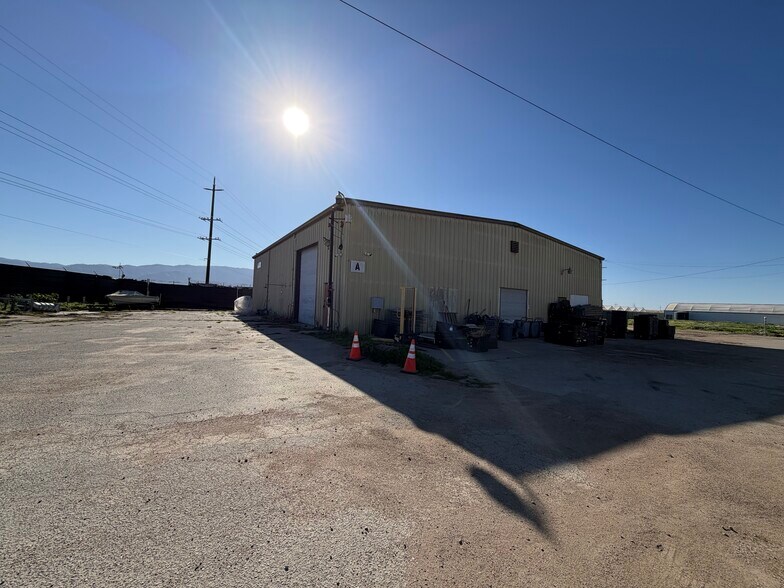 More Photos Of 20180 Spence Rd, Salinas General Retail For Sale