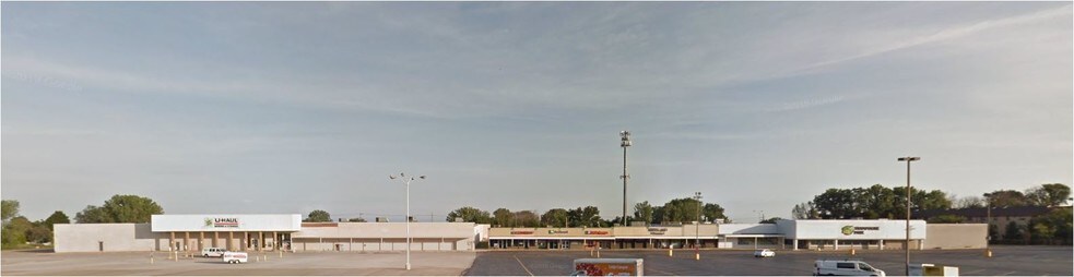 More Photos Of 1324-1424 E Grandview Blvd, Erie Unknown For Lease