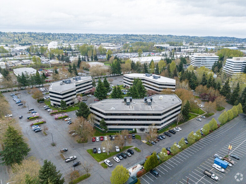 More Photos Of 20415 72nd Ave S, Kent Unknown For Lease