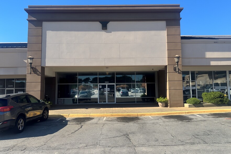 Primary Photo Of 496 S Pleasantburg Dr, Greenville Storefront Retail Office For Lease