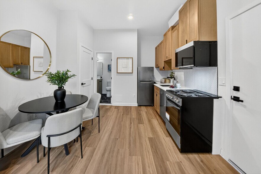 More Photos Of 709 Massachusetts Ave NE, Washington Apartments For Lease