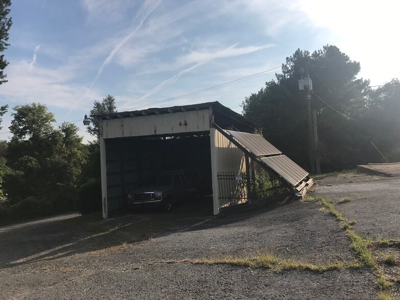 More Photos Of 2985 Hodges Switch Rd, Strawberry Plains Warehouse For Sale