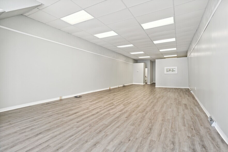 More Photos Of 314-316 W Main St, Monongahela Storefront Retail Office For Sale