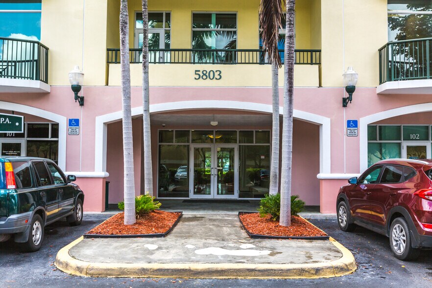 Primary Photo Of 5803 NW 151st St, Miami Lakes Office For Lease