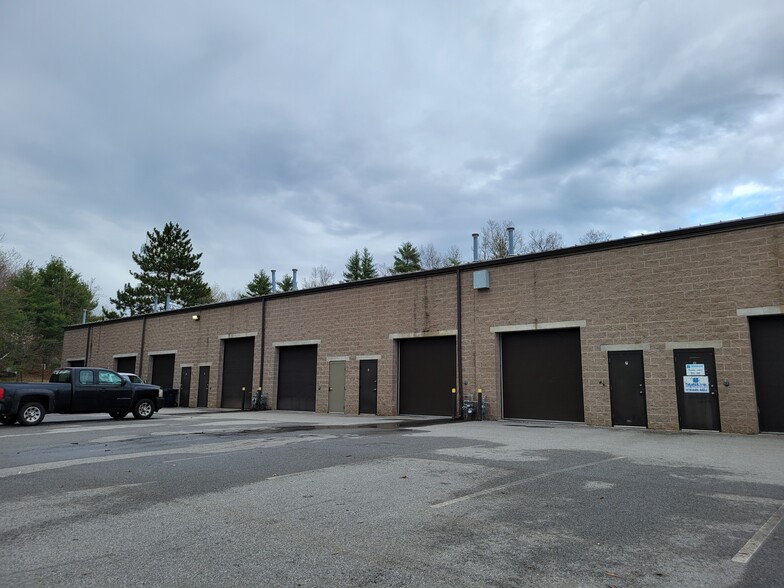 Primary Photo Of 1-18 Westech Dr, Tyngsboro Warehouse For Lease