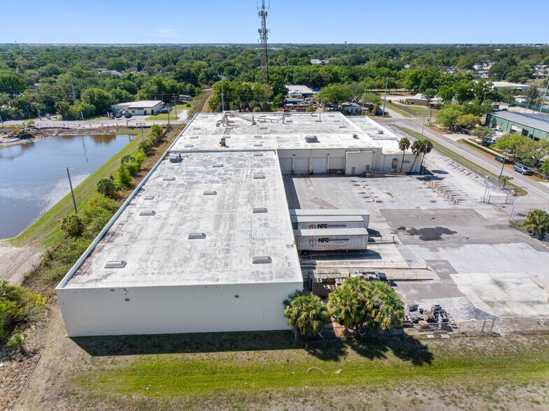 More Photos Of 5210 S Lois Ave, Tampa Manufacturing For Sale