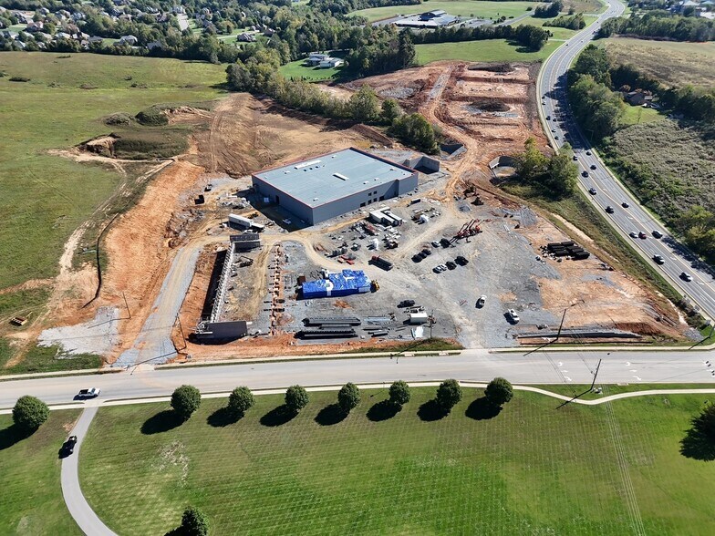 More Photos Of 2300 Ring Rd, Elizabethtown Land For Lease