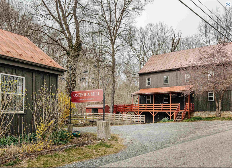 Primary Photo Of 352 Tye River Tpke, Vesuvius Hospitality For Sale