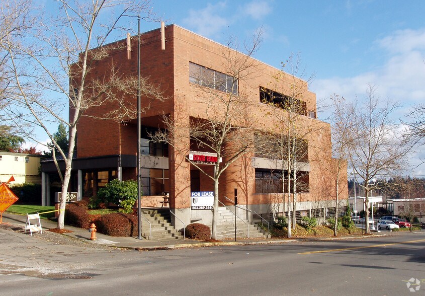 More Photos Of 155 B Ave, Lake Oswego Office For Sale