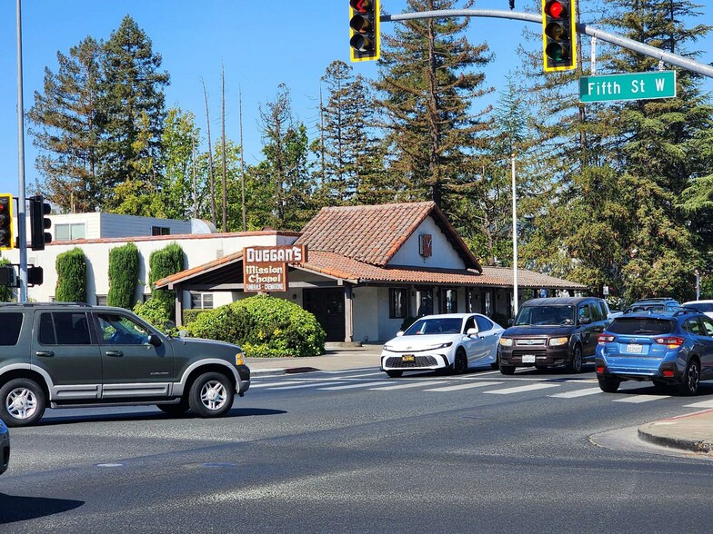 More Photos Of 525 W Napa St, Sonoma Funeral Home For Sale