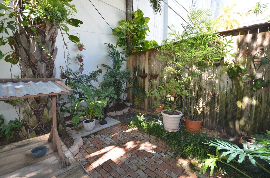 More Photos Of 334 NE 26th Ter, Miami Specialty For Sale