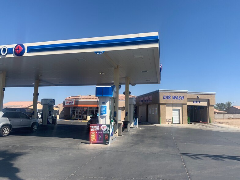 Primary Photo Of 205 E 15th St, Imperial Convenience Store For Sale