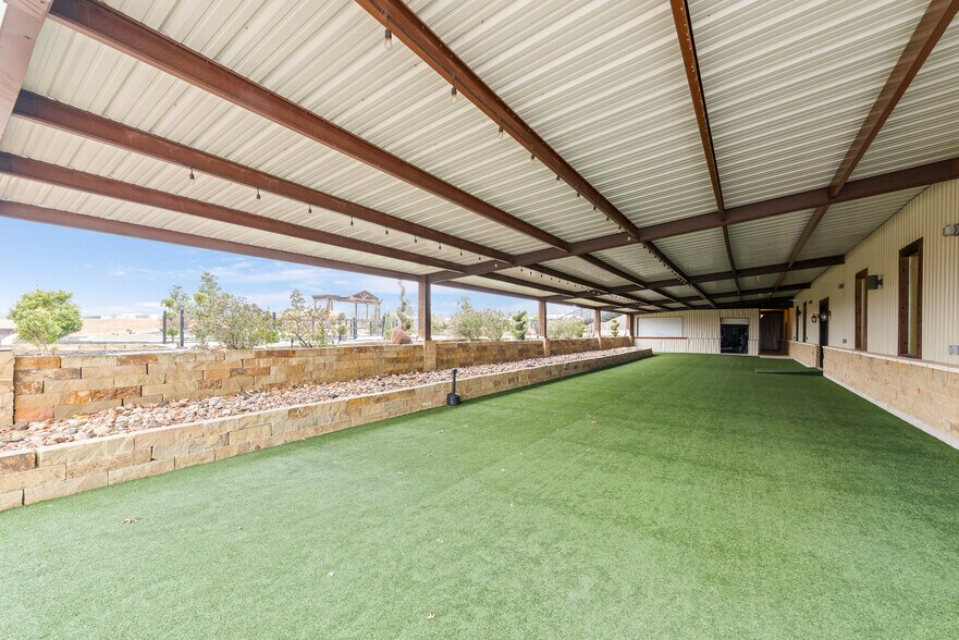 More Photos Of 4899 Leroy Pky, Elm Mott Lodge Meeting Hall For Sale