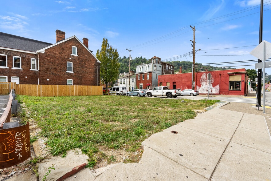 More Photos Of 1100 E Carson St, Pittsburgh Land For Sale