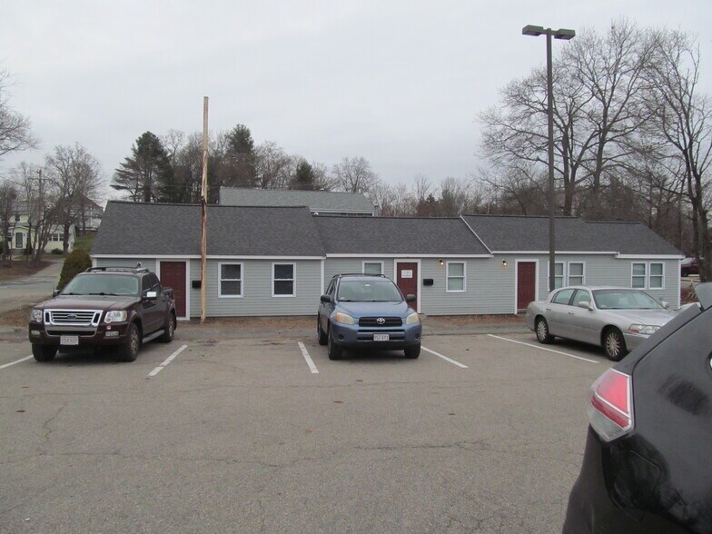 More Photos Of 13 Elm Ct, Easton Office For Lease