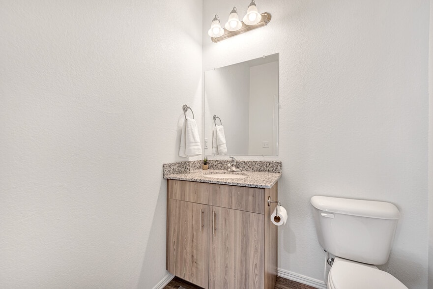 More Photos Of 1512 S Razorback Rd, Fayetteville Apartments For Sale