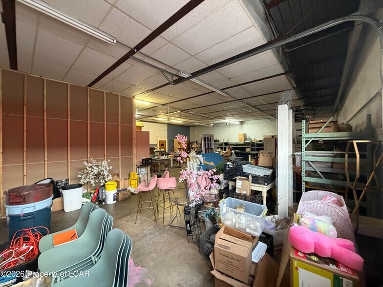 More Photos Of 447 Market St, Kingston Freestanding For Lease