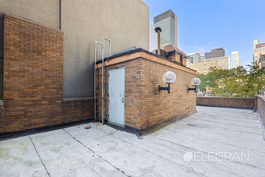 More Photos Of 246 E 48th St, New York Apartments For Sale