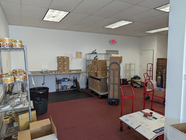 More Photos Of 16 Park St, Rockland Storefront For Sale