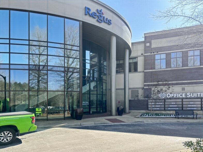 More Photos Of 410 Peachtree Pky, Cumming Coworking Space